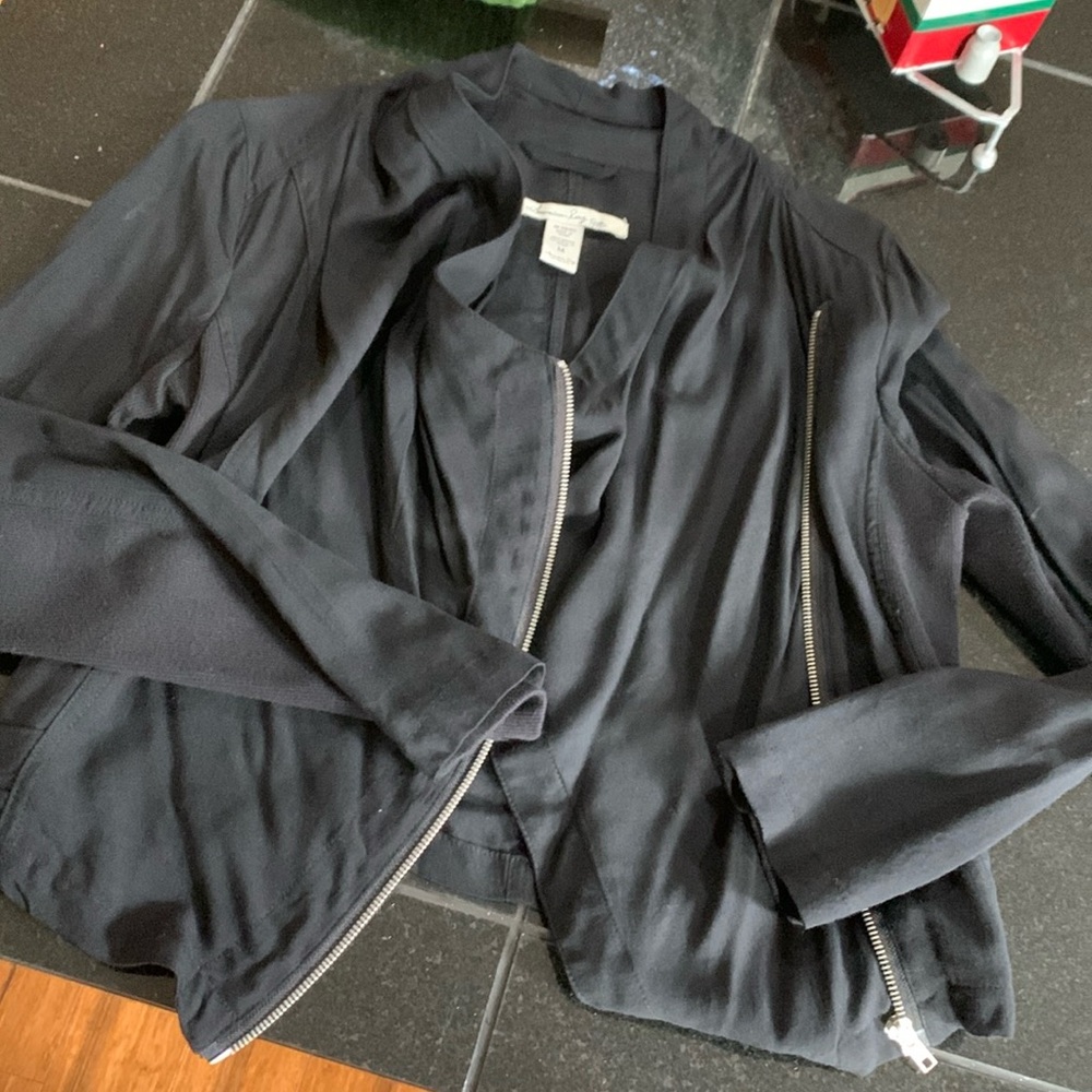 Lightweight jacket